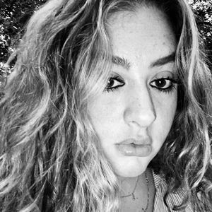 Meet your Posher, Kara